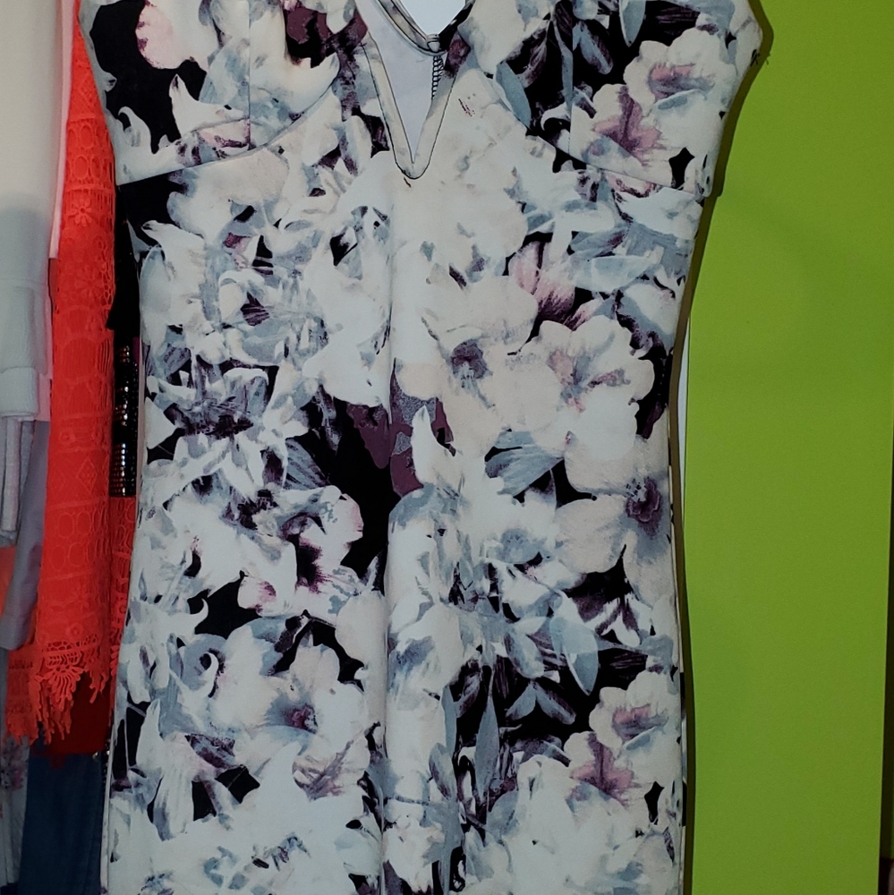 Forever 21 bodycon dress small NWOT - Picture 2 of 5